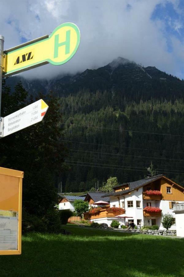 Apartamento Haus Frainer Wald am Arlberg Exterior foto